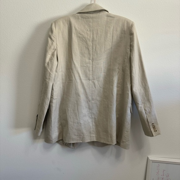 NWT | Abercrombie Linen Blazer | Large - Picture 3 of 8